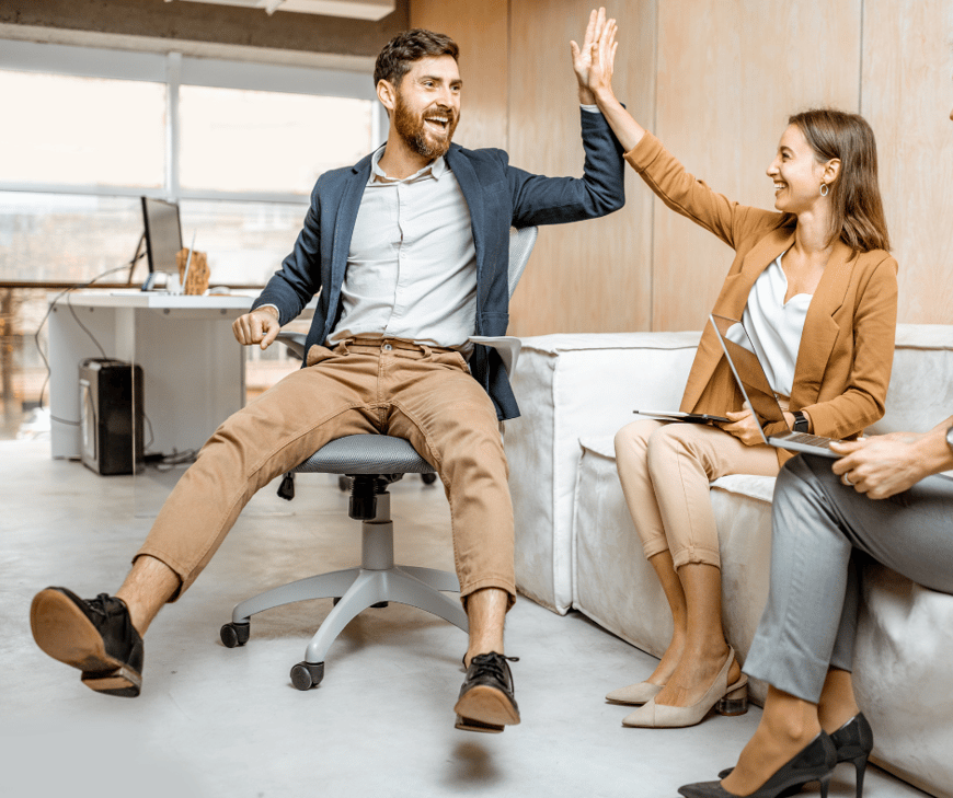 company-culture-in-office